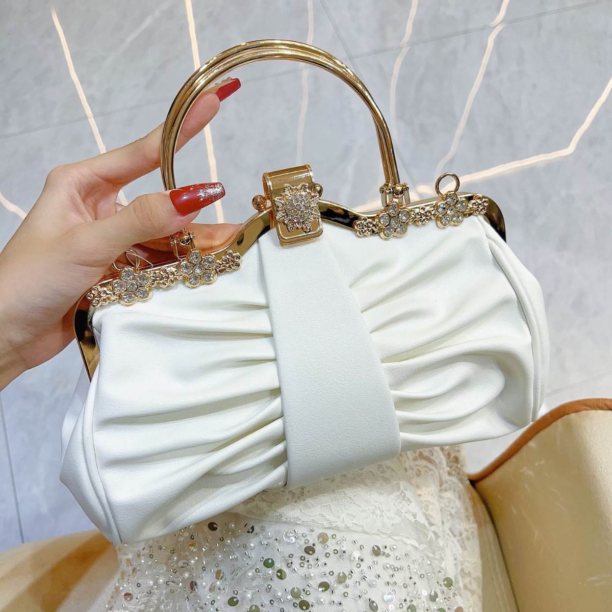 2025, luxuriöse High-End-Party – Women Bags Trend 2025 Bewertung und Preis